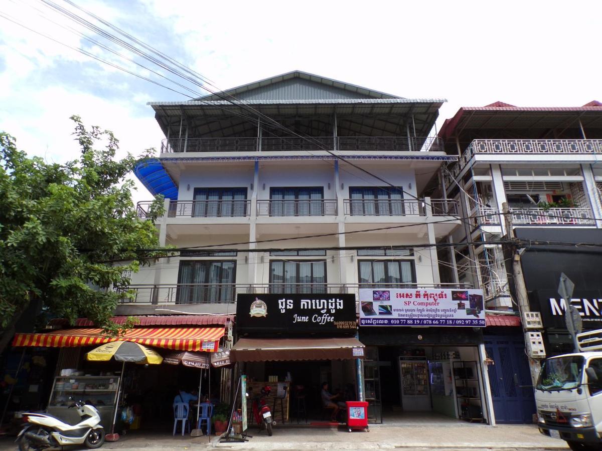 Ananta Aster Apartment Phnom Penh Luaran gambar
