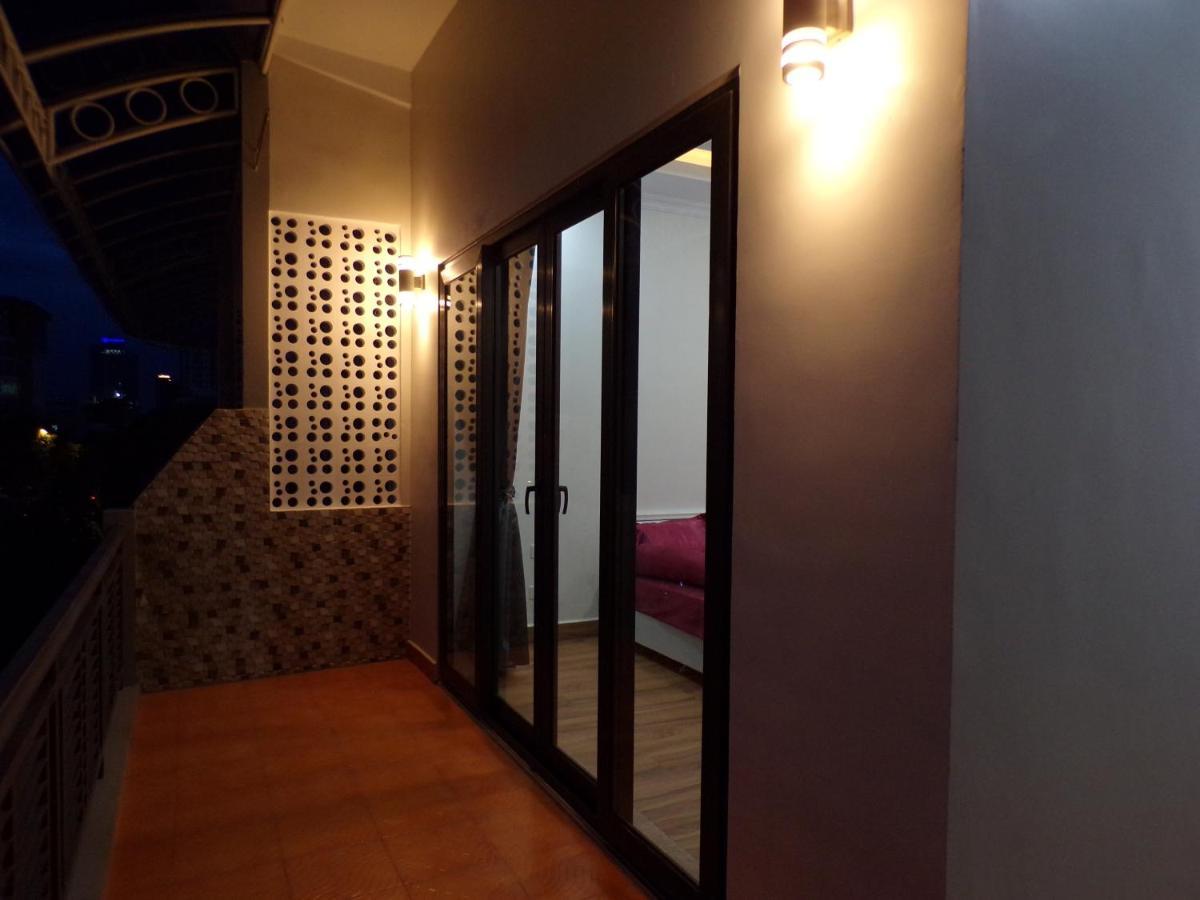 Ananta Aster Apartment Phnom Penh Luaran gambar