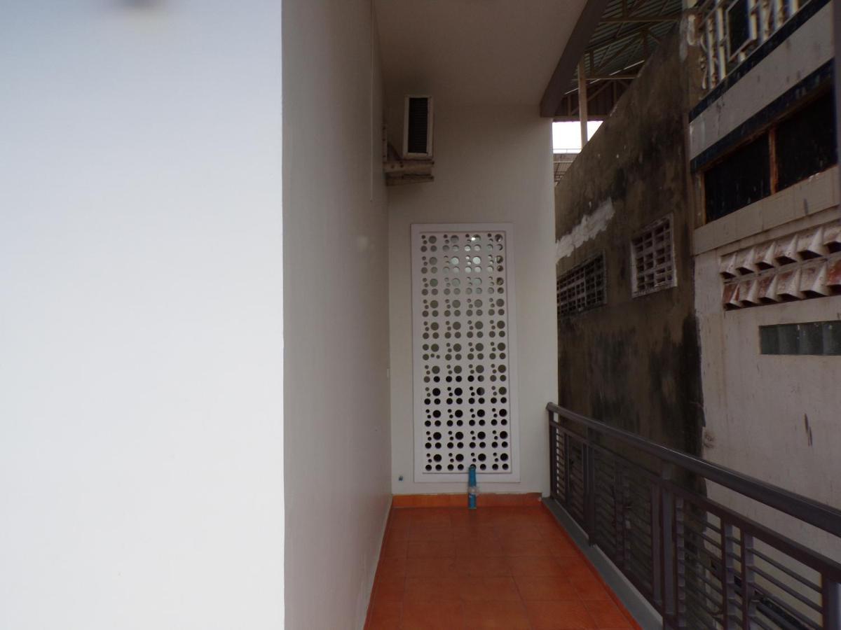 Ananta Aster Apartment Phnom Penh Luaran gambar