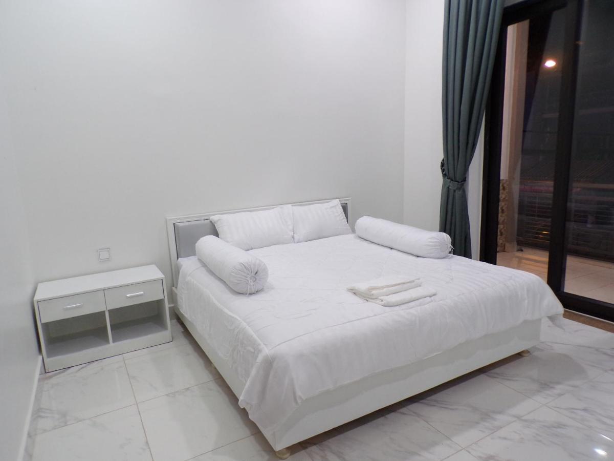 Ananta Aster Apartment Phnom Penh Luaran gambar