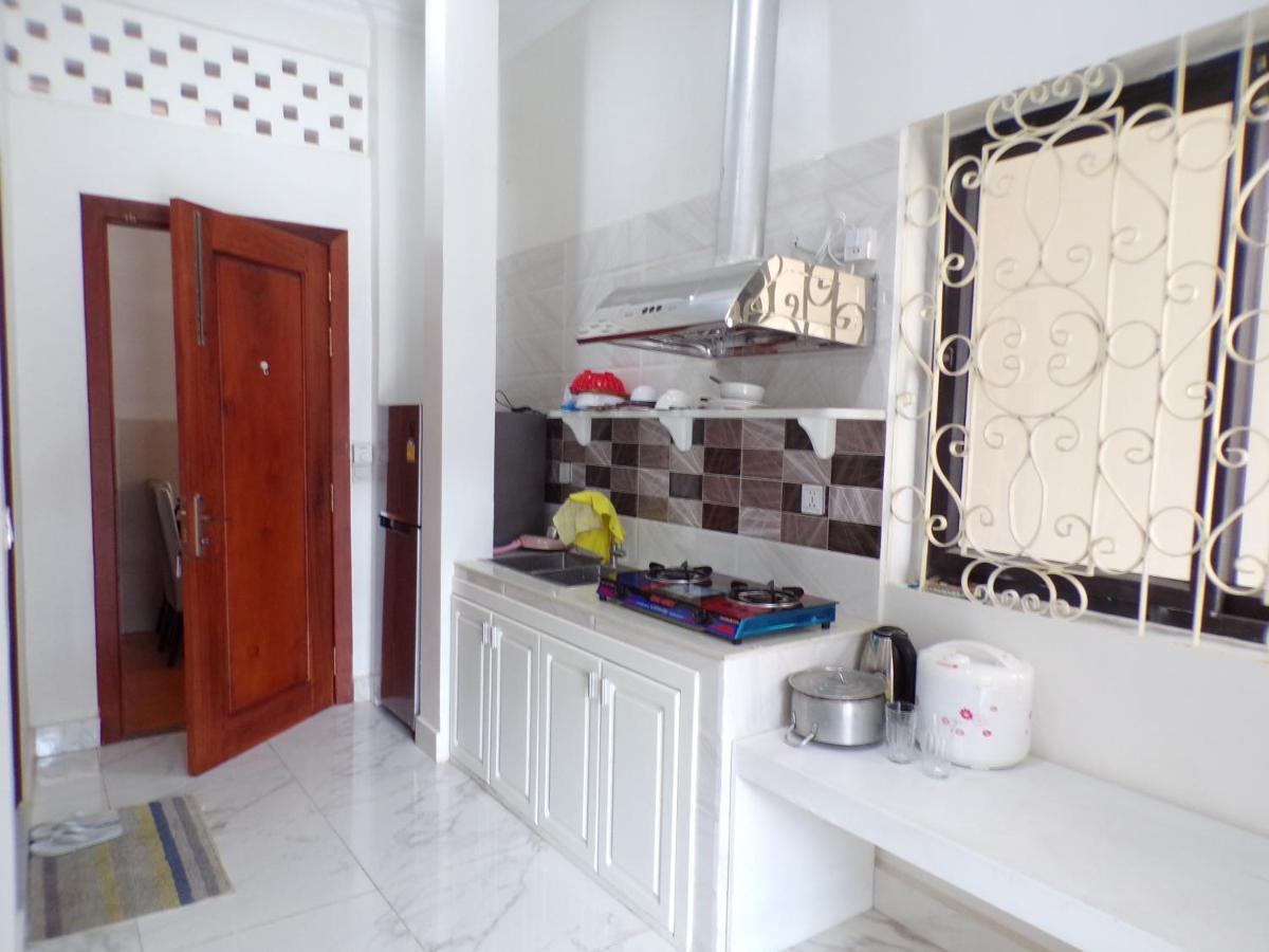 Ananta Aster Apartment Phnom Penh Luaran gambar